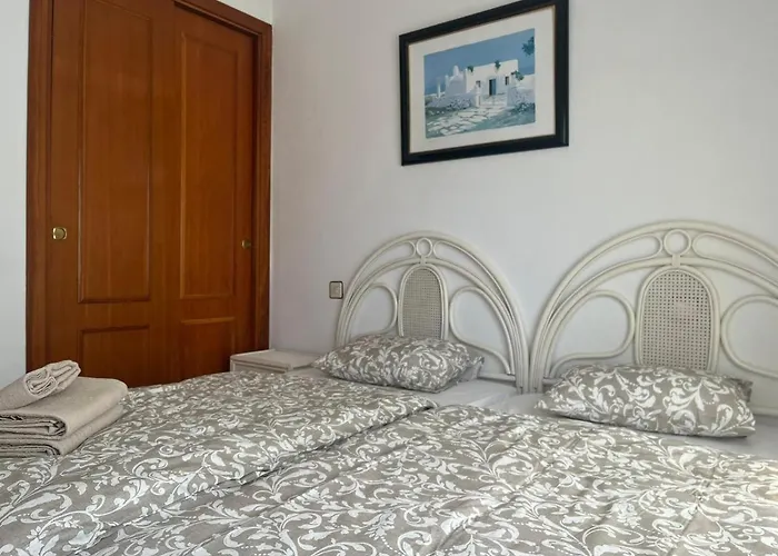 Domo 5e With Pool Apartment *