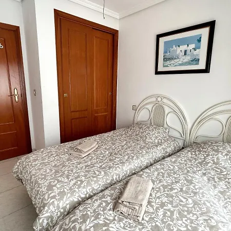 Domo 5e With Pool Apartment *